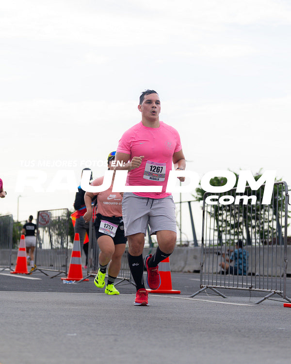 @PARDESHOOTS-5K808-265.jpg