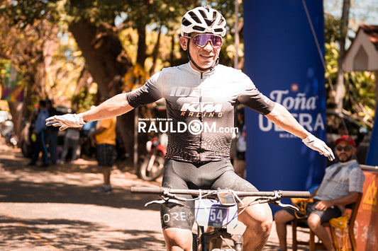 JAR-FUEGOYAGUA-100-KM-BIKE-02293.jpg