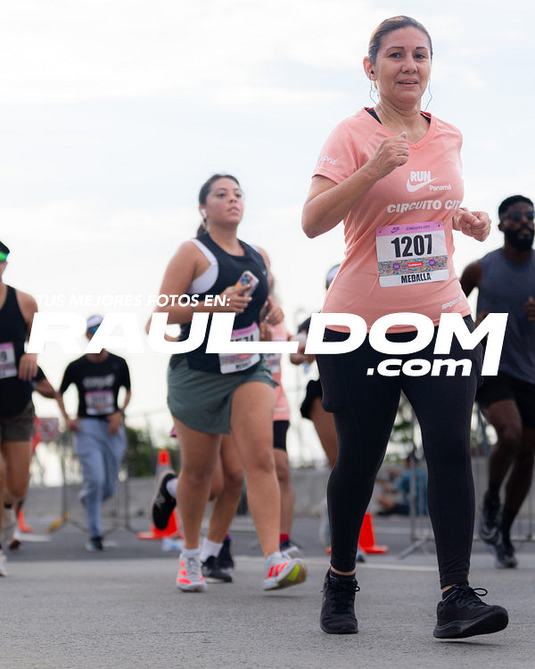 @PARDESHOOTS-5K808-413.jpg