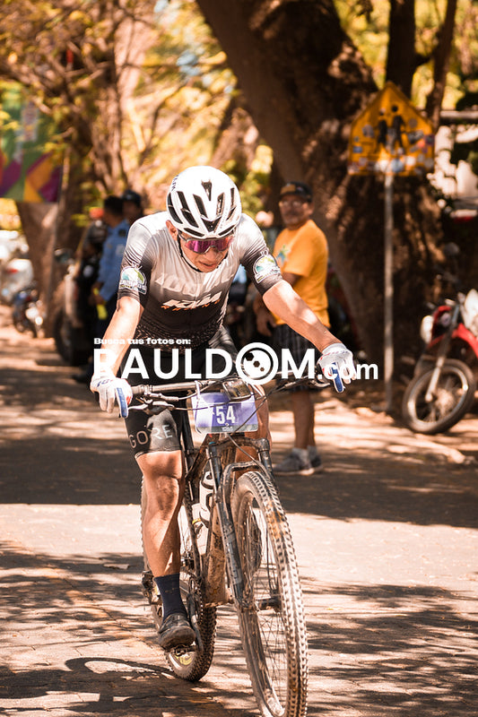 JAR-FUEGOYAGUA-100-KM-BIKE-02287.jpg