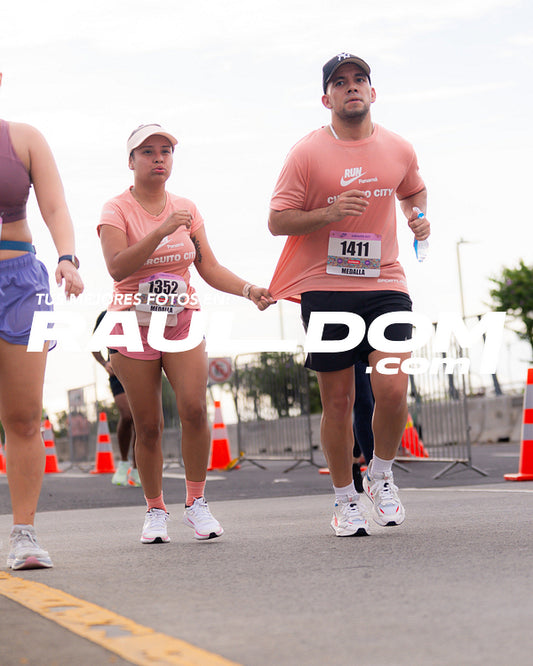 @PARDESHOOTS-5K808-610.jpg