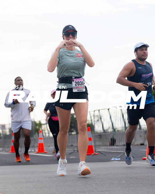 @PARDESHOOTS-5K808-443.jpg