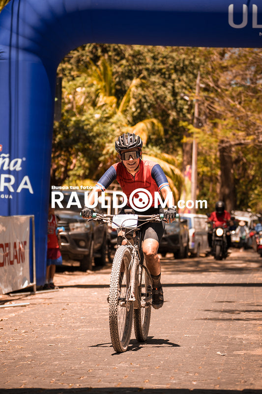 JAR-FUEGOYAGUA-100-KM-BIKE-02510.jpg