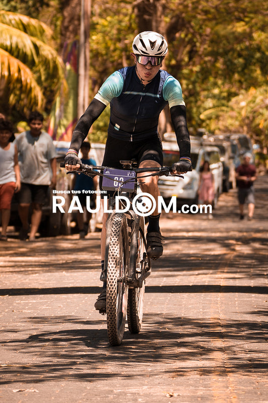 JAR-FUEGOYAGUA-100-KM-BIKE-02410.jpg