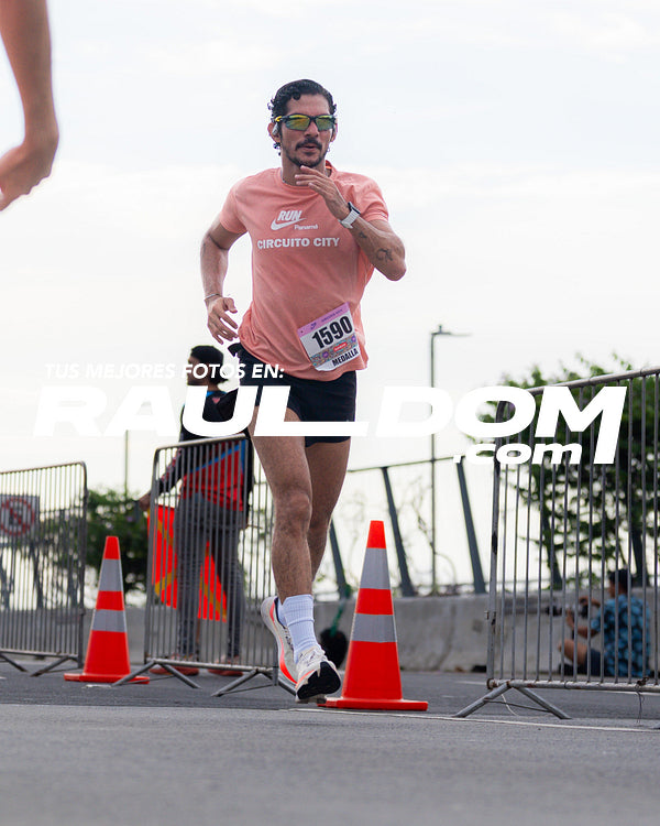 @PARDESHOOTS-5K808-220.jpg