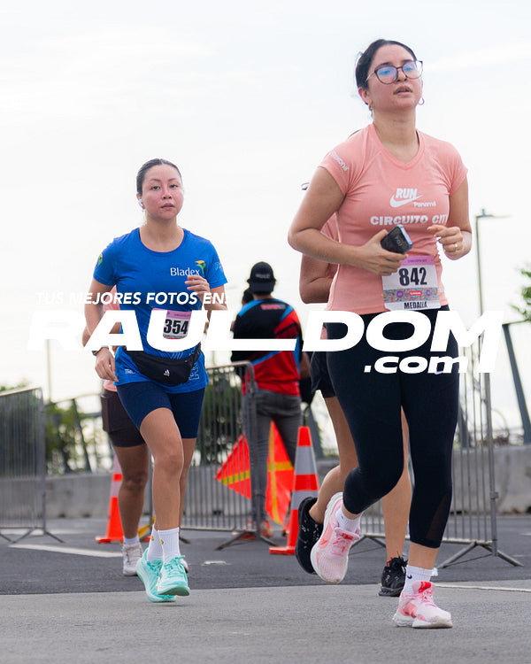@PARDESHOOTS-5K808-469.jpg