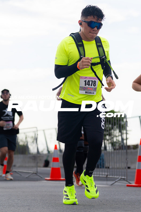 @PARDESHOOTS-5K808-290.jpg