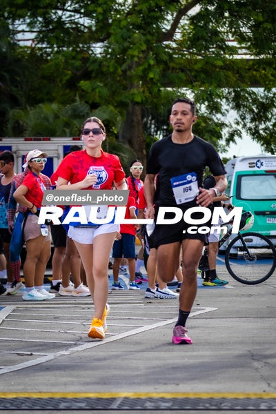 BimboGlobalRace-oneflashphoto-1170.jpg