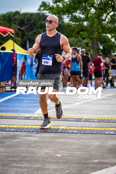BimboGlobalRace-oneflashphoto-1173.jpg