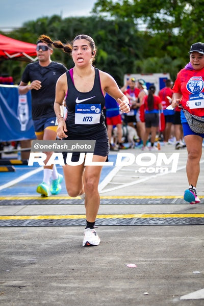 BimboGlobalRace-oneflashphoto-1260.jpg
