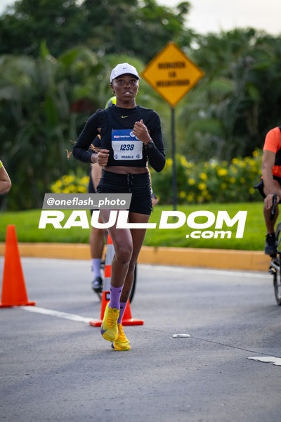 BimboGlobalRace-oneflashphoto-215.jpg