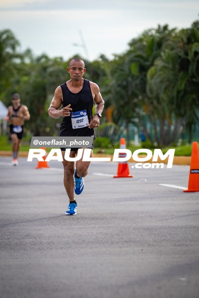 BimboGlobalRace-oneflashphoto-260.jpg