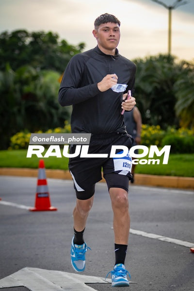 BimboGlobalRace-oneflashphoto-335.jpg