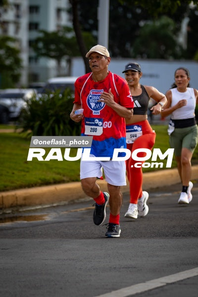 BimboGlobalRace-oneflashphoto-351.jpg