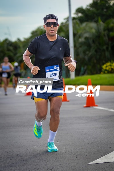 BimboGlobalRace-oneflashphoto-397.jpg