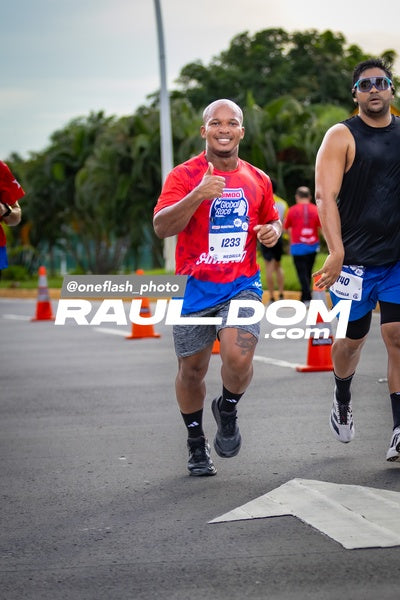 BimboGlobalRace-oneflashphoto-443.jpg