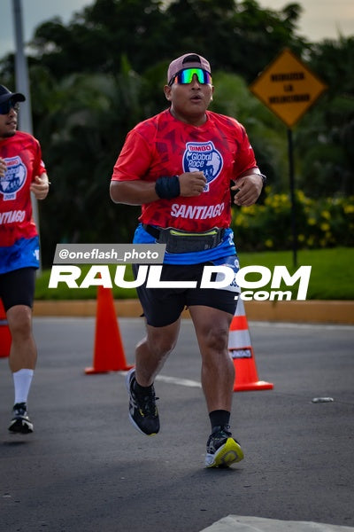 BimboGlobalRace-oneflashphoto-450.jpg