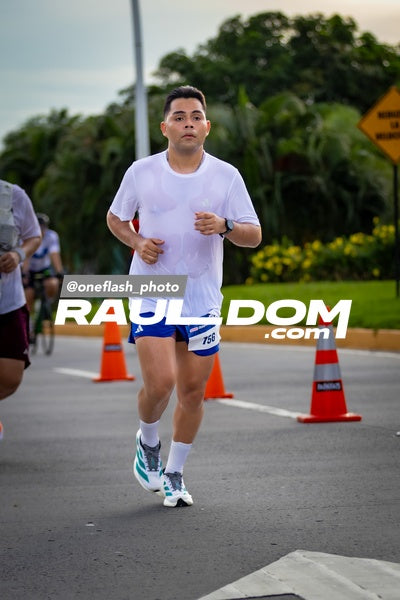 BimboGlobalRace-oneflashphoto-496.jpg