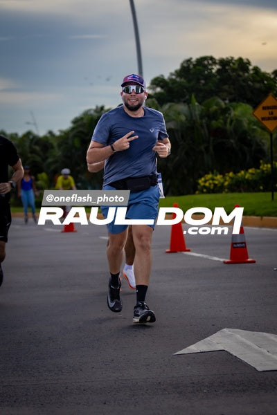 BimboGlobalRace-oneflashphoto-505.jpg