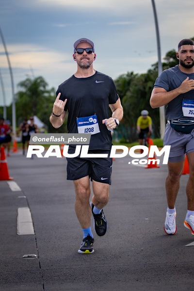 BimboGlobalRace-oneflashphoto-508.jpg