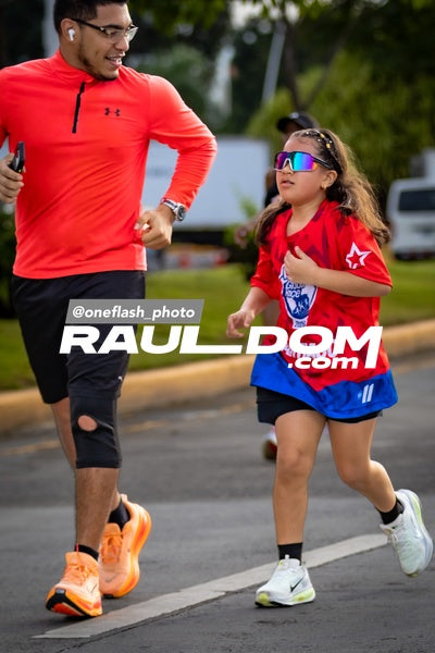 BimboGlobalRace-oneflashphoto-525.jpg
