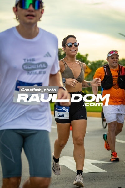BimboGlobalRace-oneflashphoto-551.jpg