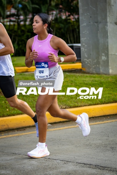 BimboGlobalRace-oneflashphoto-620.jpg