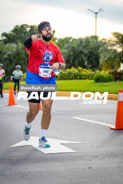 BimboGlobalRace-oneflashphoto-629.jpg