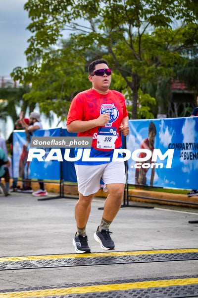 BimboGlobalRace-oneflashphoto-663.jpg