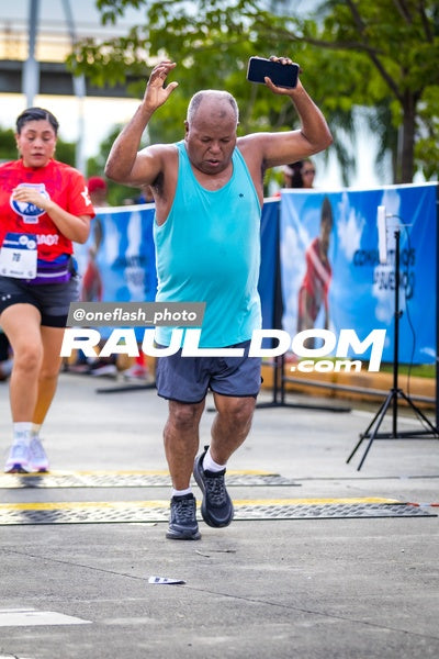 BimboGlobalRace-oneflashphoto-682.jpg