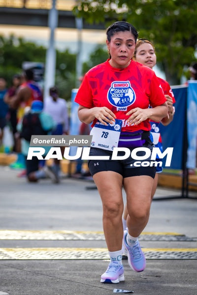 BimboGlobalRace-oneflashphoto-684.jpg
