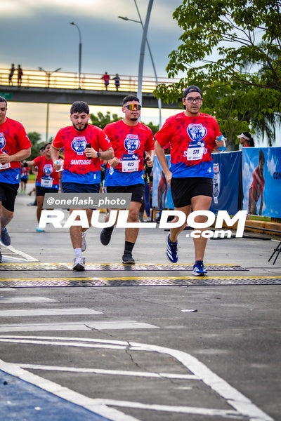 BimboGlobalRace-oneflashphoto-696.jpg