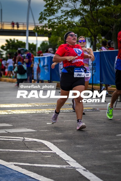 BimboGlobalRace-oneflashphoto-714.jpg