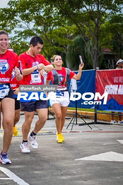 BimboGlobalRace-oneflashphoto-750.jpg