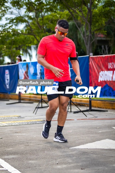 BimboGlobalRace-oneflashphoto-770.jpg
