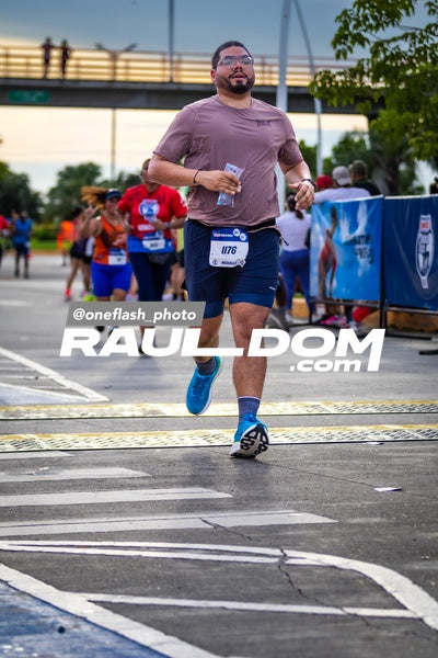 BimboGlobalRace-oneflashphoto-789.jpg