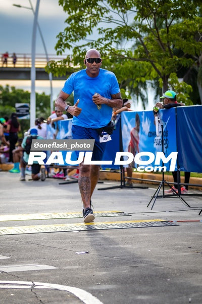 BimboGlobalRace-oneflashphoto-800.jpg