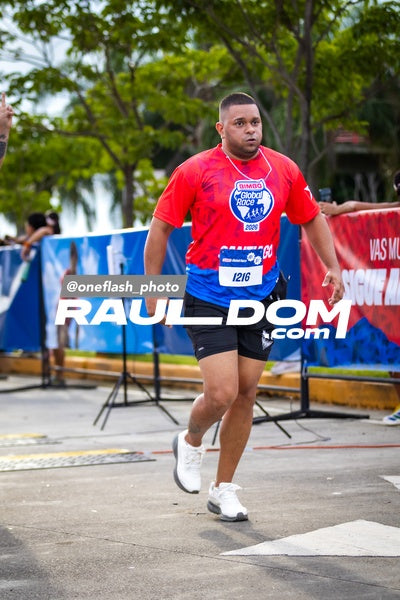 BimboGlobalRace-oneflashphoto-817.jpg