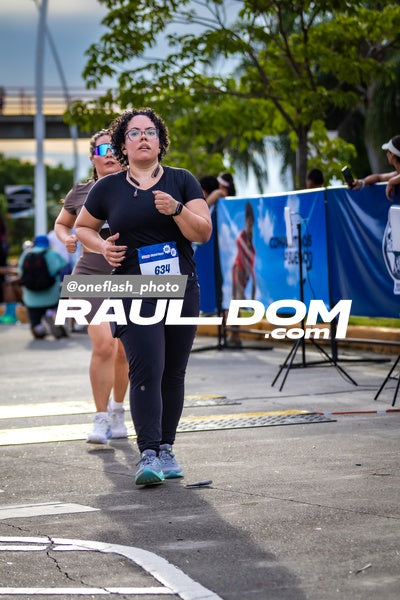 BimboGlobalRace-oneflashphoto-842.jpg