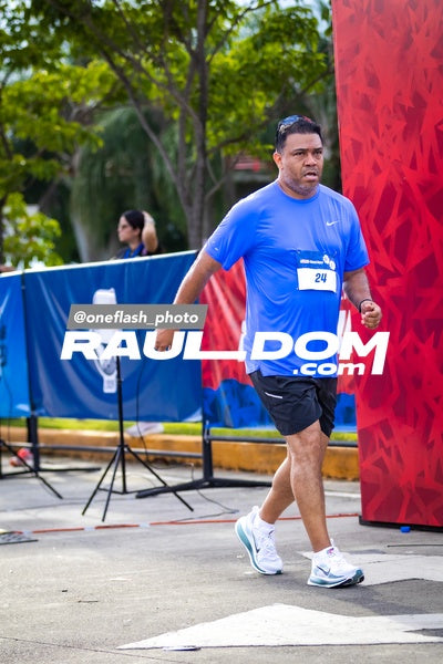 BimboGlobalRace-oneflashphoto-942.jpg