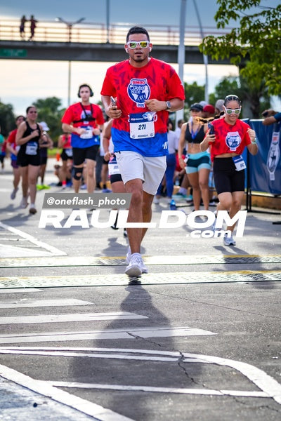 BimboGlobalRace-oneflashphoto-955.jpg