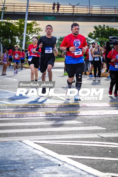 BimboGlobalRace-oneflashphoto-970.jpg