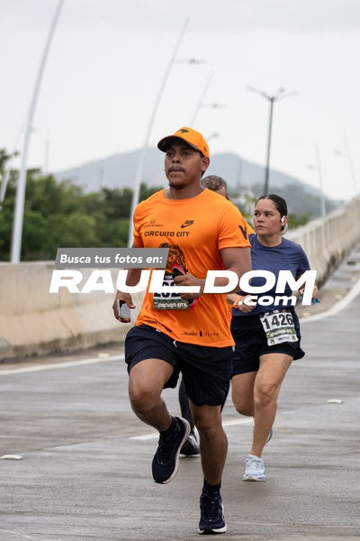 CircuitoCity10k-elguillephoto-3326.jpg