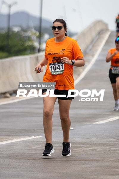 CircuitoCity10k-elguillephoto-3548.jpg
