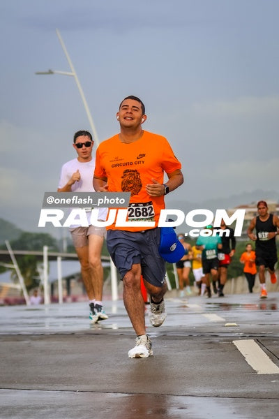 CircuitoCity10k-oneflashphoto-1073.jpg