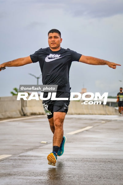 CircuitoCity10k-oneflashphoto-1505.jpg