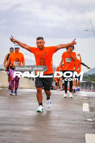 CircuitoCity10k-oneflashphoto-2102.jpg