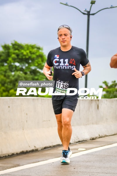 CircuitoCity10k-oneflashphoto-2417.jpg