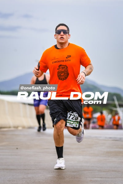 CircuitoCity10k-oneflashphoto-2568.jpg