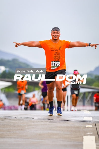 CircuitoCity10k-oneflashphoto-2695.jpg